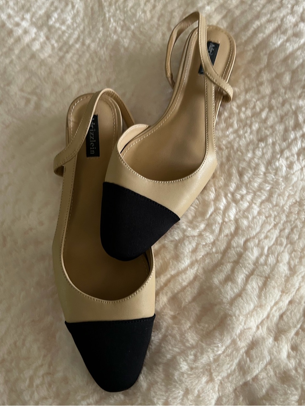 Two tone flats